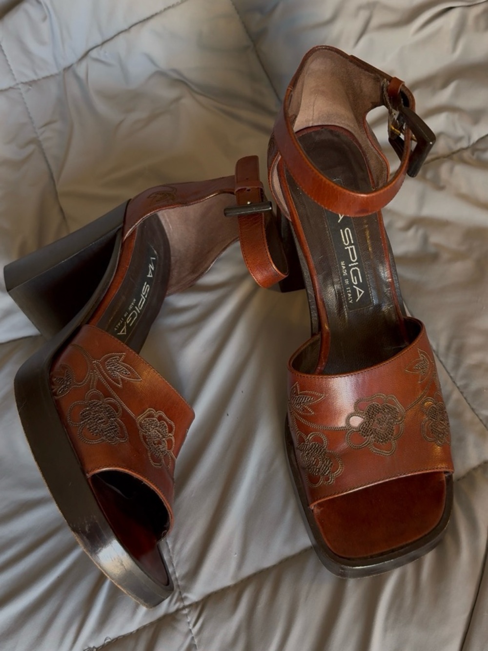 Vintage Via Spiga Leather Platform Heels – Made in Italy